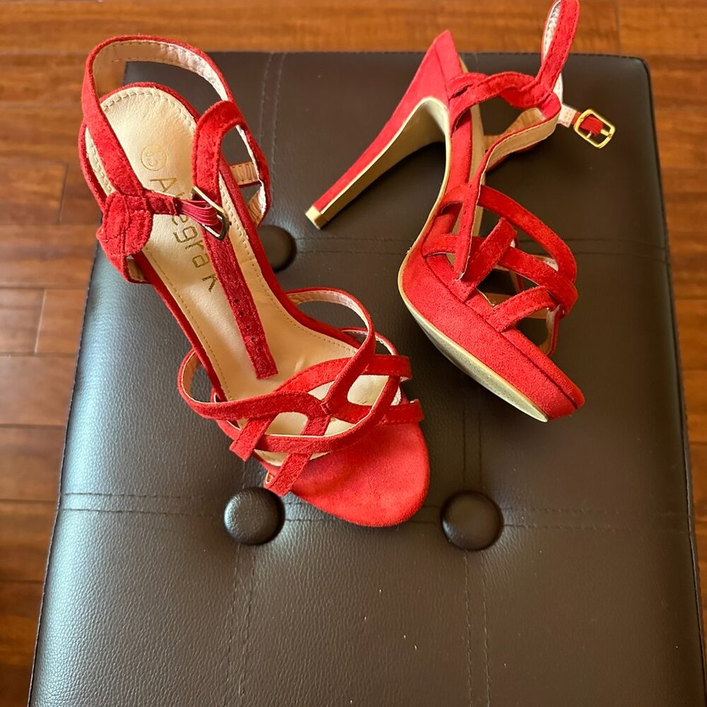 Red sandals - Picture 3 of 5